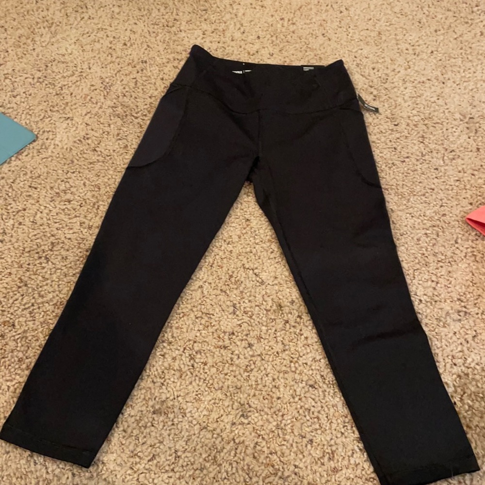Victroia Sport Capri Leggings w Pockets Size Small
